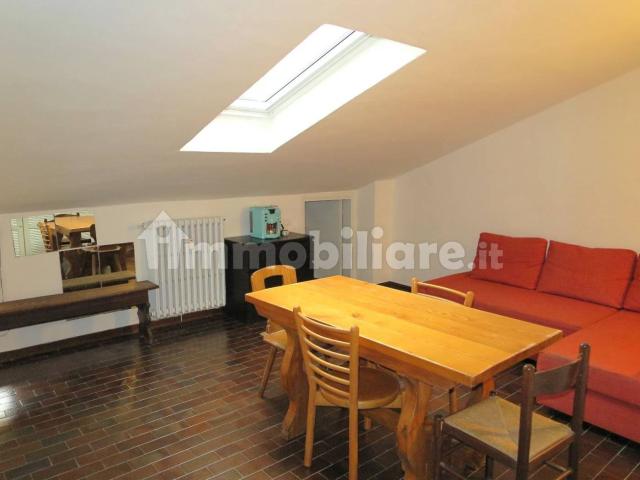 Villa Indipendente in affitto a Santo Stefano, Bologna