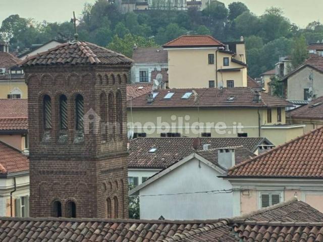 Villa Indipendente in affitto a Circoscrizione 7, Piemonte