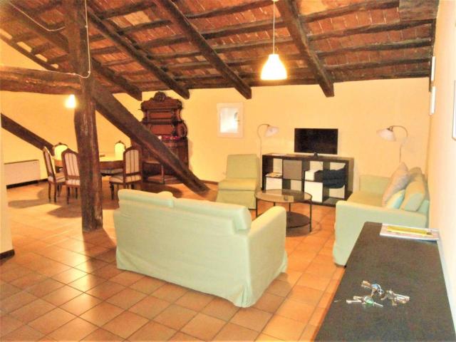 Attico in affitto a Quadrilatero, Bologna