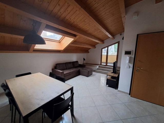 Attico in affitto a Pietragrossa, Chieti