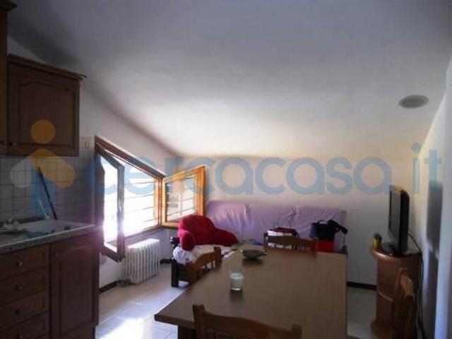 Appartamento in affitto a Borghetto, Marche