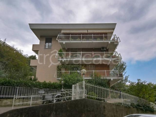 Attico in affitto a Valsalice, Torino