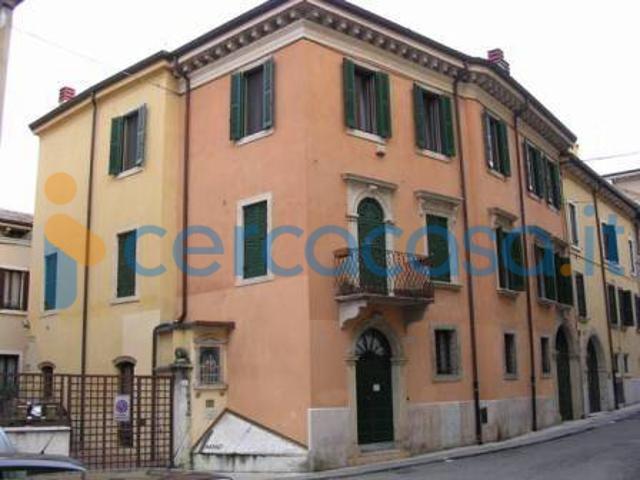 Appartamento in affitto a Borgo Mantovano, Revere