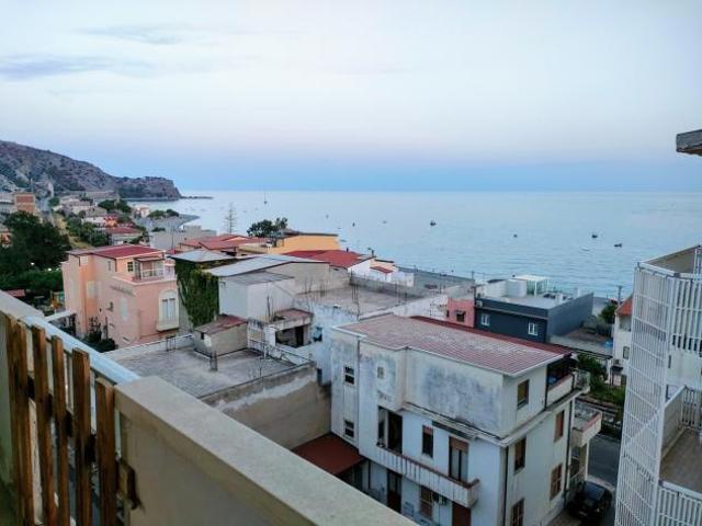 Attico in vendita a Calabria, Reggio Calabria
