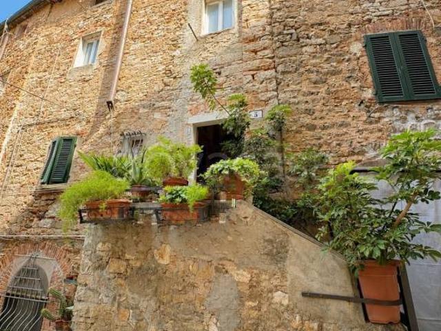 Attico in vendita a Rovinato, Campiglia Marittima