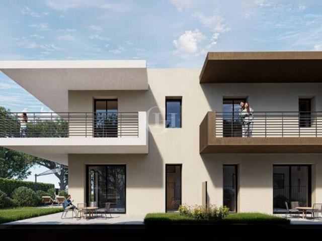 Attico in vendita a Desenzano Del Garda, Lombardia