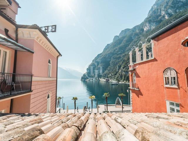 Attico in vendita a Comunità Alto Garda e Ledro, Riva
