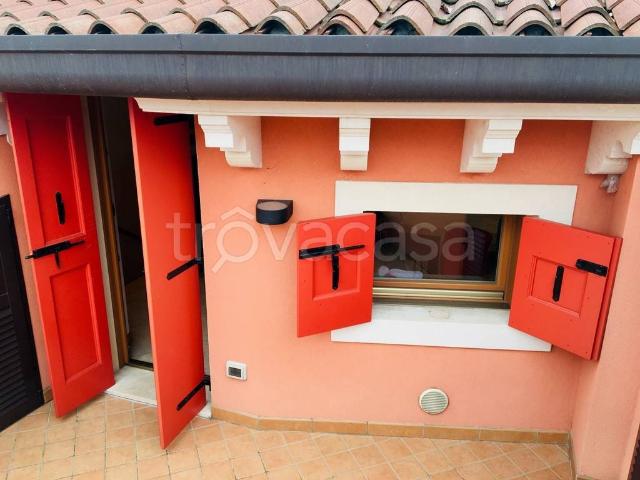 Attico in vendita a Vittorio Veneto, Veneto