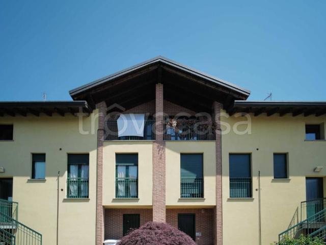 Attico in vendita a Vizzola Ticino, Lombardia