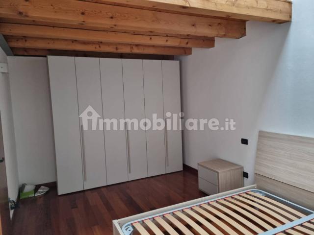 Villa Indipendente in affitto a Cinzano, Piemonte