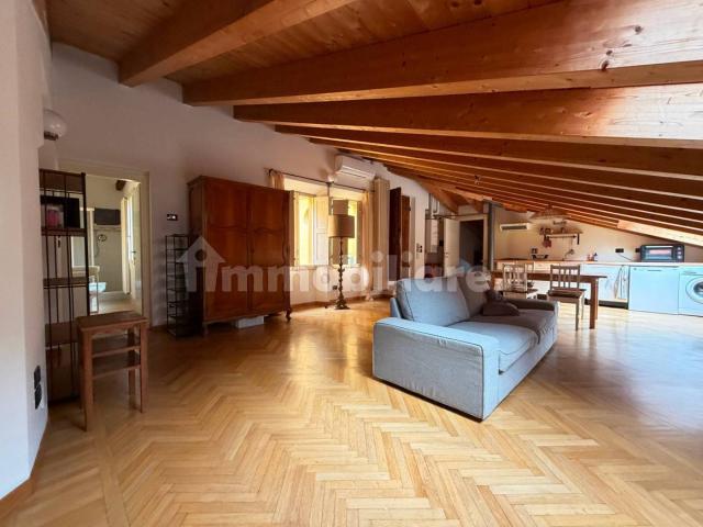 Villa Indipendente in affitto a Santo Stefano, Bologna