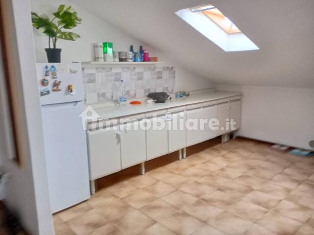 Villa Indipendente in affitto a San Giorgio Piacentino, Reggio Emilia