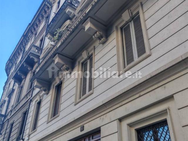 Villa Indipendente in affitto a Municipio 1, Milano