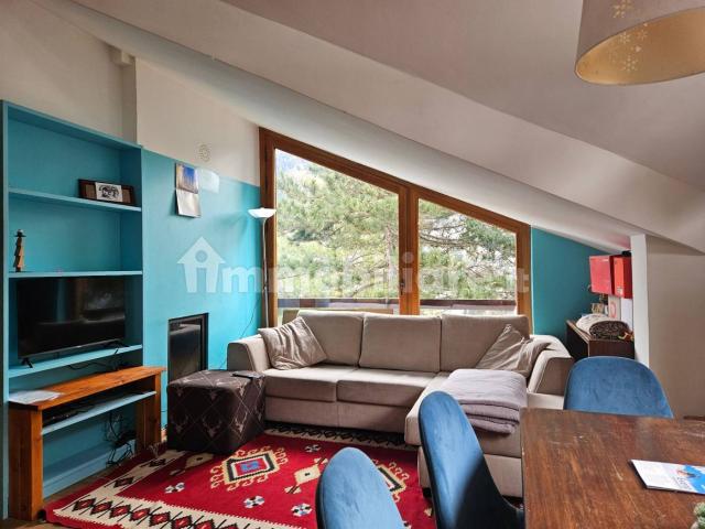 Villa Indipendente in affitto a Courmayeur, Aosta