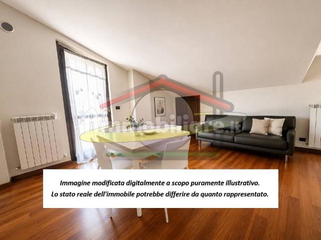 Villa Indipendente in affitto a Centro Est, Serra Riccò