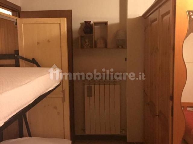 Villa Indipendente in affitto a Comunità Montana della Valle Brembana, Carona