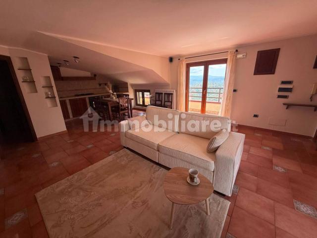Villa Indipendente in affitto a Calabria, Crotone