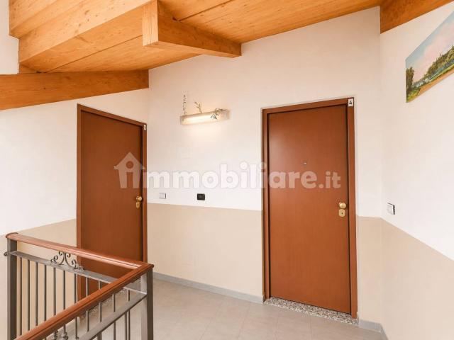 Villa Indipendente in affitto a Piemonte, Novara