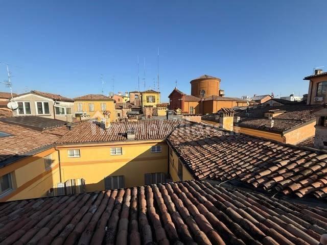 Villa Indipendente in affitto a Centro Storico, Modena