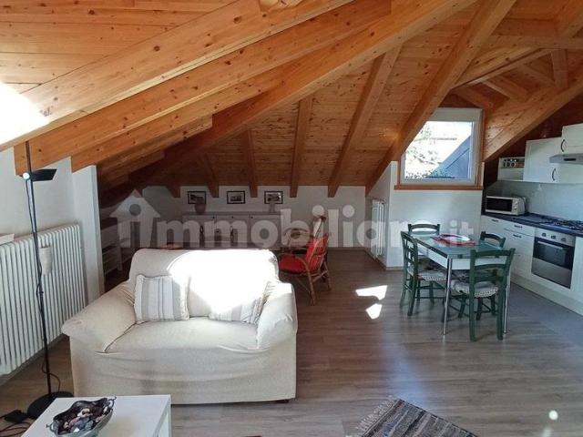 Appartamento in affitto a Villa Lesa, Piemonte