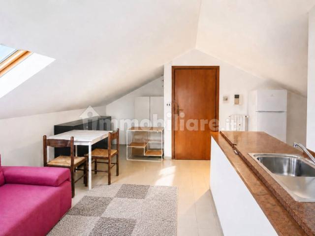 Villa Indipendente in affitto a Borgo Don Bosco, Piemonte