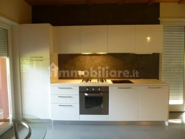 Villa Indipendente in affitto a Comunità della Vallagarina, Mori