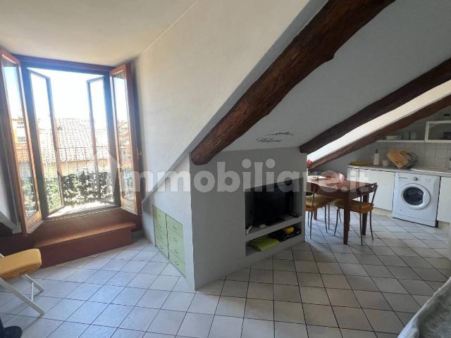 Villa Indipendente in affitto a Circoscrizione 1, Piemonte