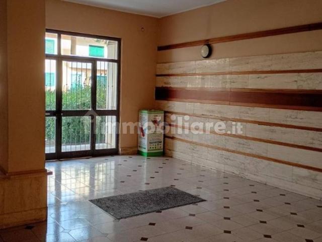 Villa Indipendente in affitto a Caserta, Campania