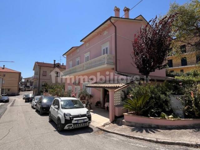Villa Indipendente in affitto a Folchina, Rescaldina