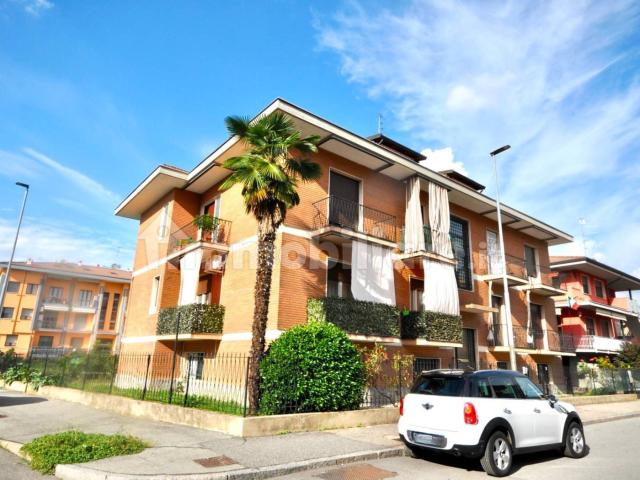 Villa Indipendente in affitto a Piemonte, Novara