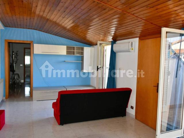 Appartamento in affitto a Piazza, Sicilia