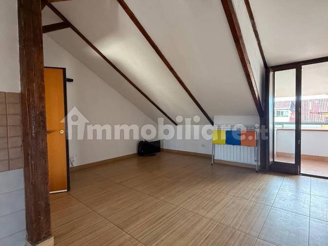 Villa Indipendente in affitto a Giugliano In Campania, Campania