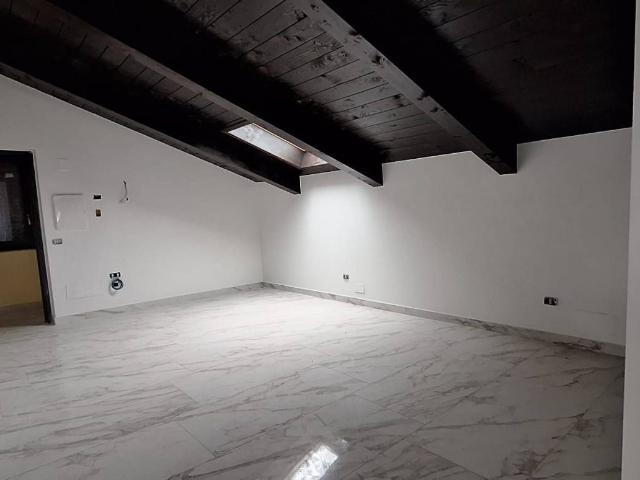 Villa Indipendente in affitto a Santa Maria La Carità, Campania