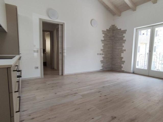 Appartamento in affitto a Comunità della Valle dei Laghi, Cavedine