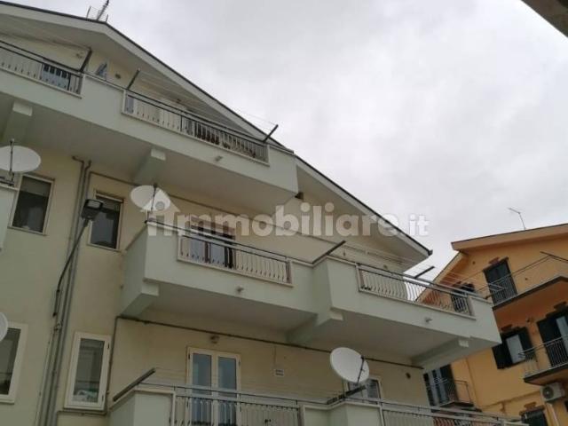 Villa Indipendente in affitto a Cairate, Lombardia