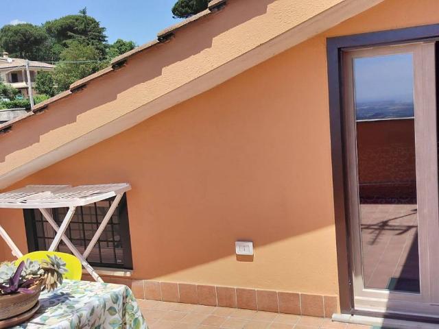 Villa Indipendente in affitto a Velletri, Roma Capitale