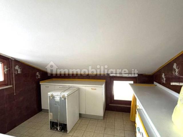Appartamento in affitto a Gianola, Formia
