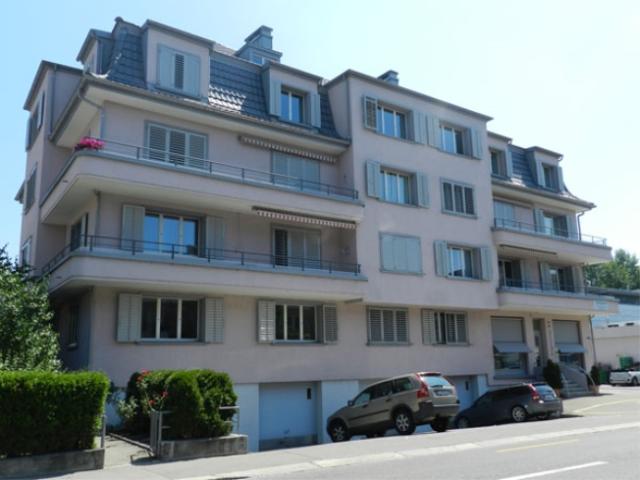 Dachwohnung mieten in Küsnacht (ZH), Zürich
