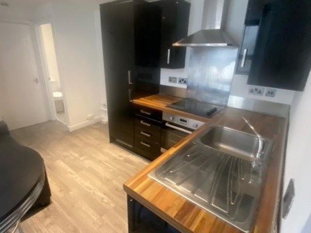 Apartment for rent in Mount Pleasant, Nangreaves