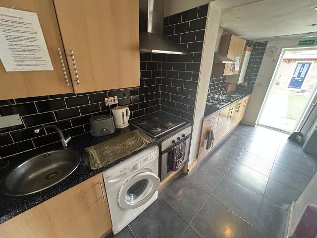 House for rent in London Borough of Ealing, Greenford