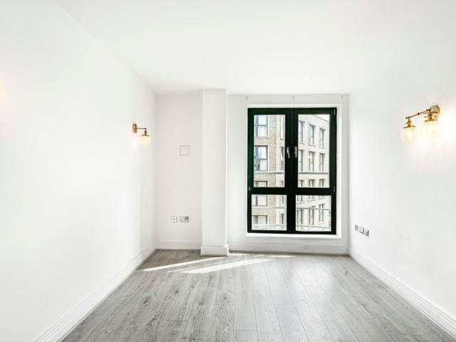 Apartment for rent in Tower Hill, Greater London