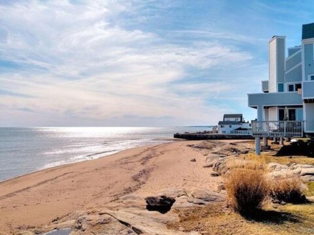 Condo for sale in East Haven, Connecticut
