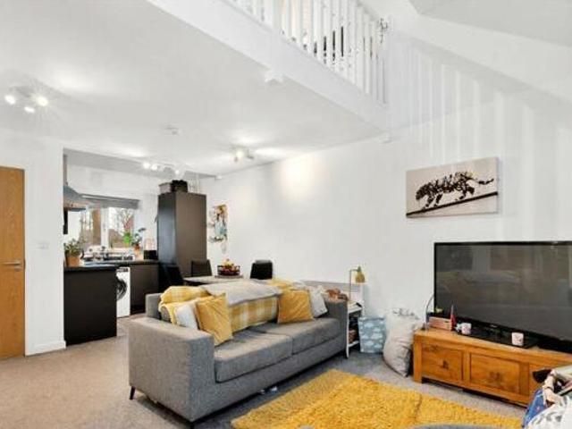 House for sale in Potters Corner, East Midlands