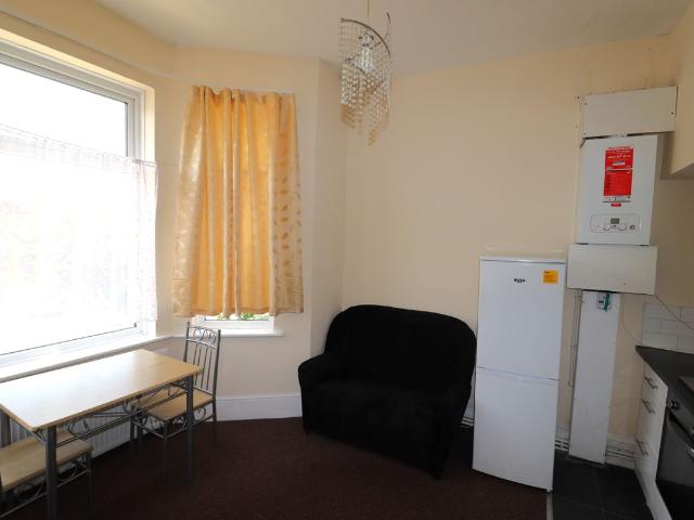 Apartment for rent in Gants Hill, Greater London