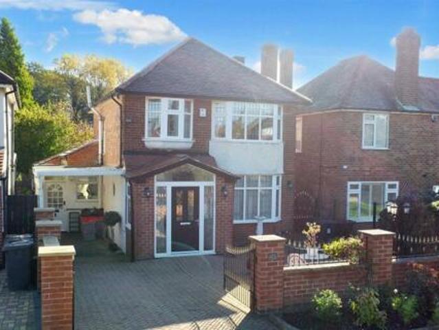 House for sale in Red Hill, Surrey