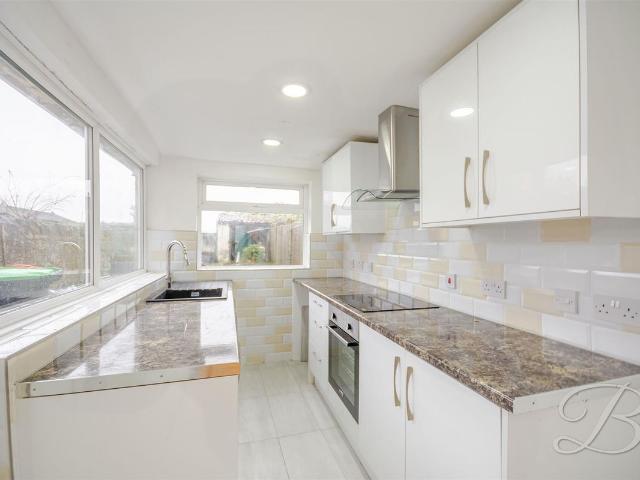 Studio for rent in Sutton in Ashfield, Ashfield
