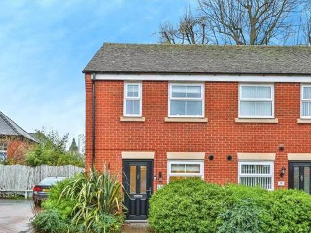 House for sale in Potters Corner, East Midlands