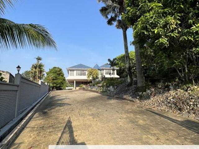 House for sale in Country Heights Damansara, Kuala Lumpur