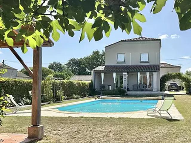 Maison vente à Confolens, Mansle