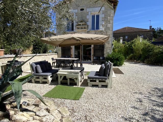 Maison vente à Confolens, Mansle